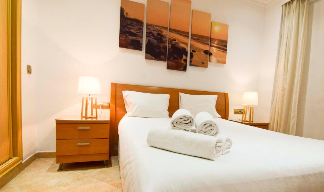 Letmalaga Banos Del Carmen One Apartman Kültér fotó