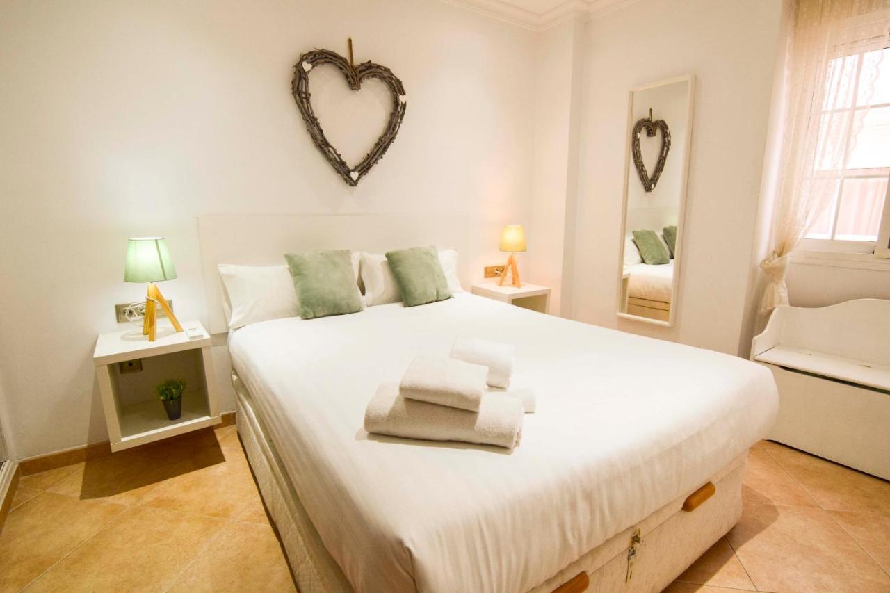 Letmalaga Banos Del Carmen One Apartman Kültér fotó