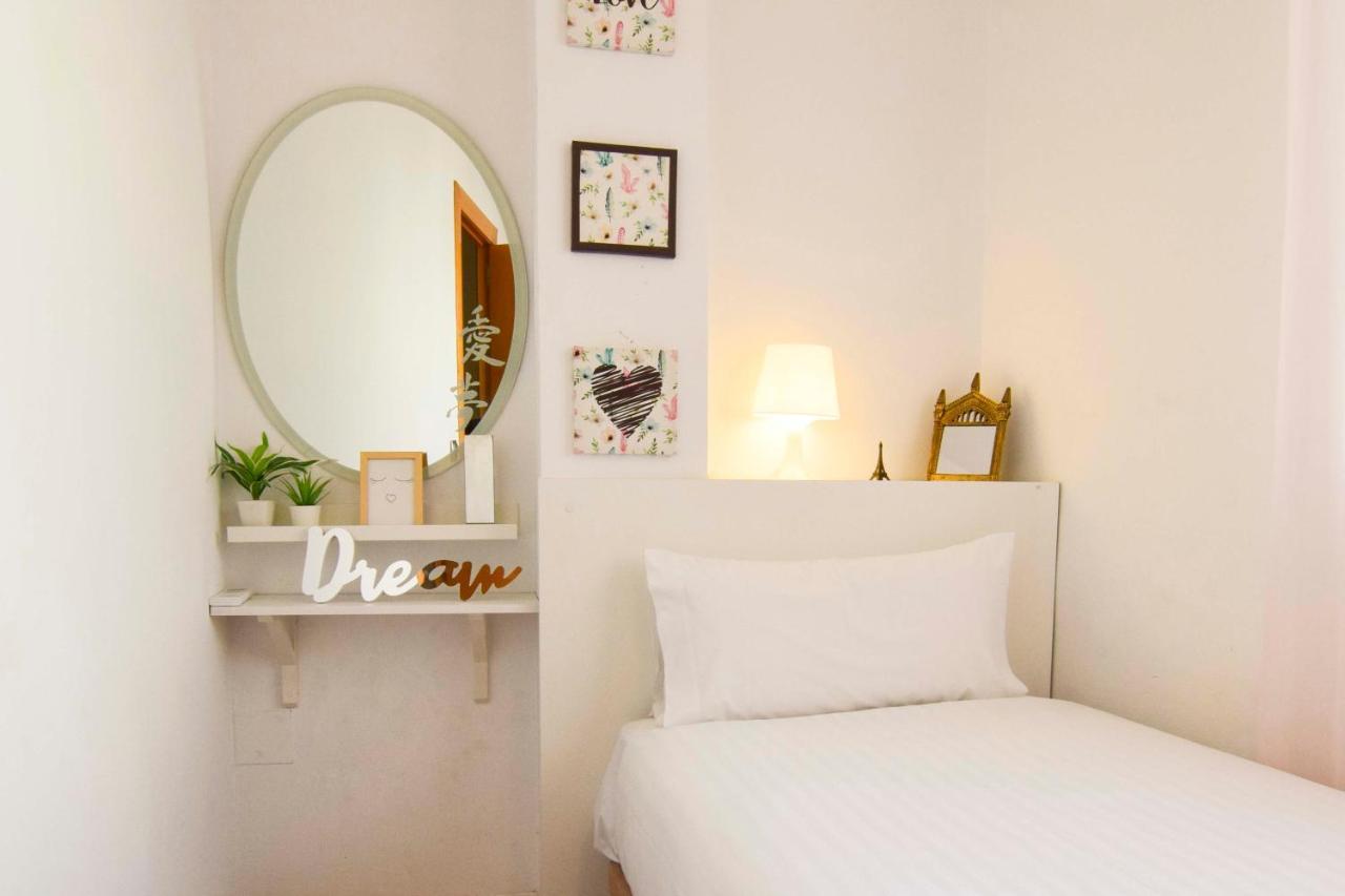 Letmalaga Banos Del Carmen One Apartman Kültér fotó