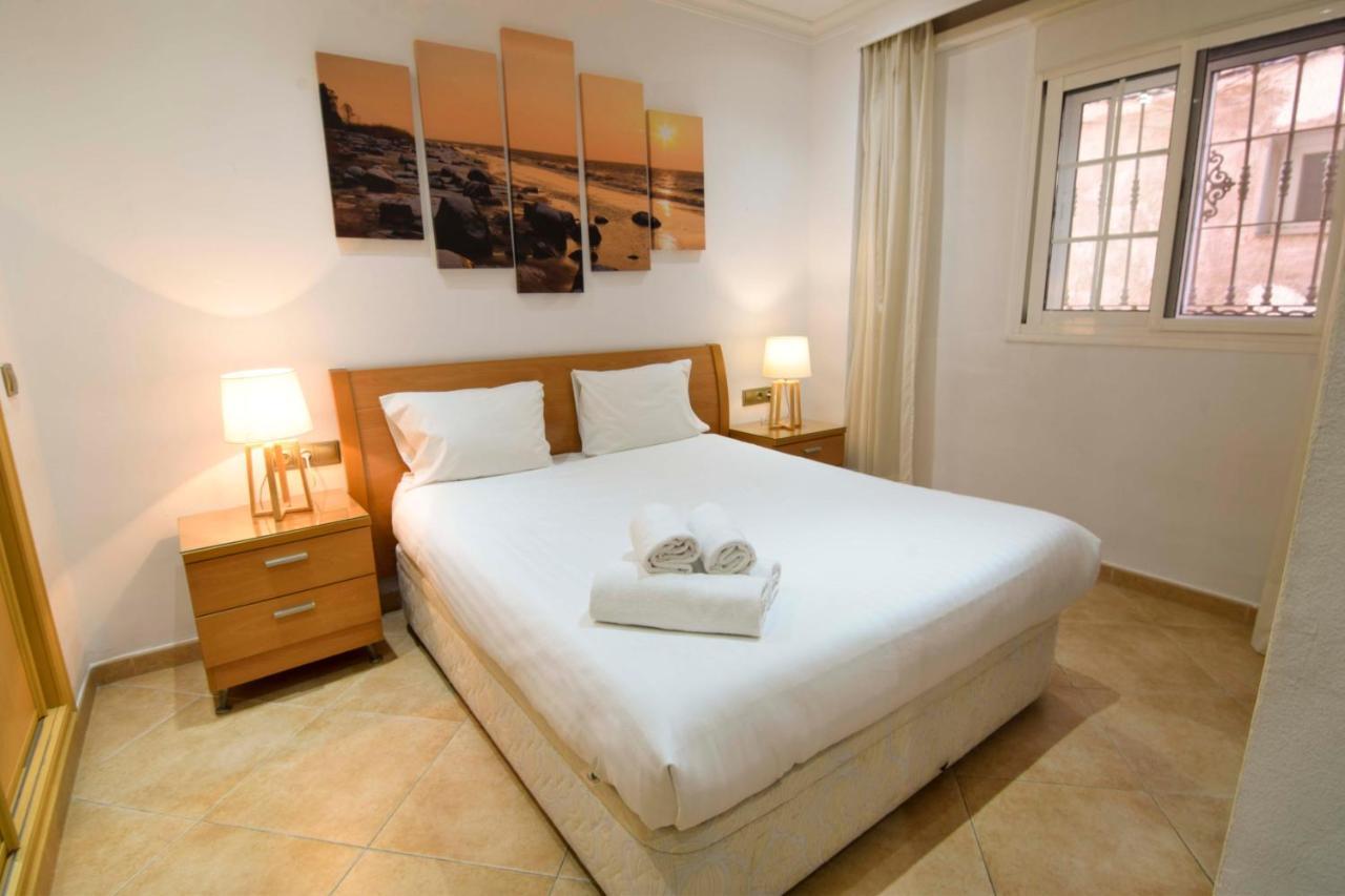 Letmalaga Banos Del Carmen One Apartman Kültér fotó